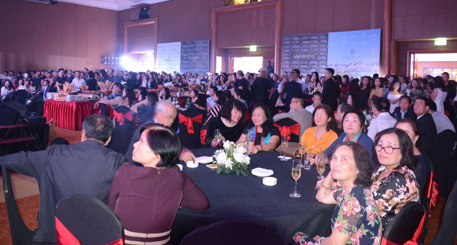 Những hình ảnh ệp trong bữa tiệc CIGAR VIET - 2019