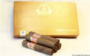CIGAR VIET  bán buôn, bán lẻ các loại cigar Vinaboss Robusto Supemo màu vàng tại Hà Nội và toàn