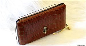 CIGAR VIET chuyên bán buôn, bán lẻ các loại bao da đựng cigar LUBINSKI  tại hà nội