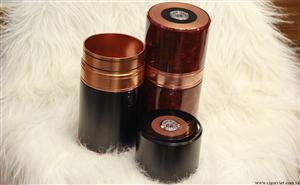 CIGAR VIET chuyên bán buôn, bán lẻ các loại ống đựng cigar COHIBA tại hà nội
